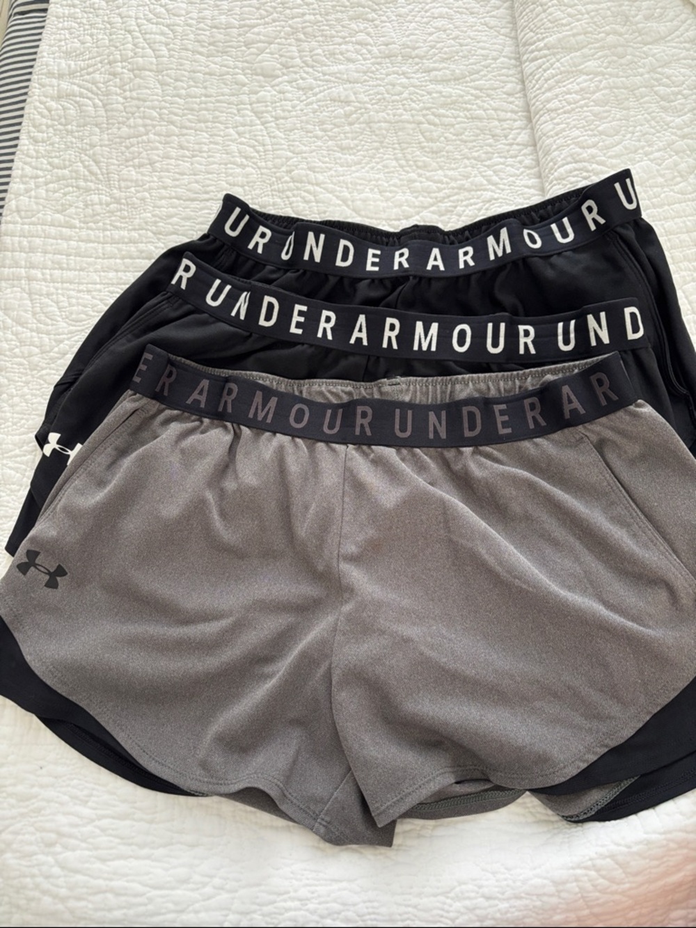 Under Armour Women's Black & Gray Athletic Shorts Pack